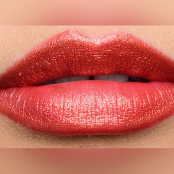 MAC Cosmetics Coral Lipstick - Picture 2 of 4